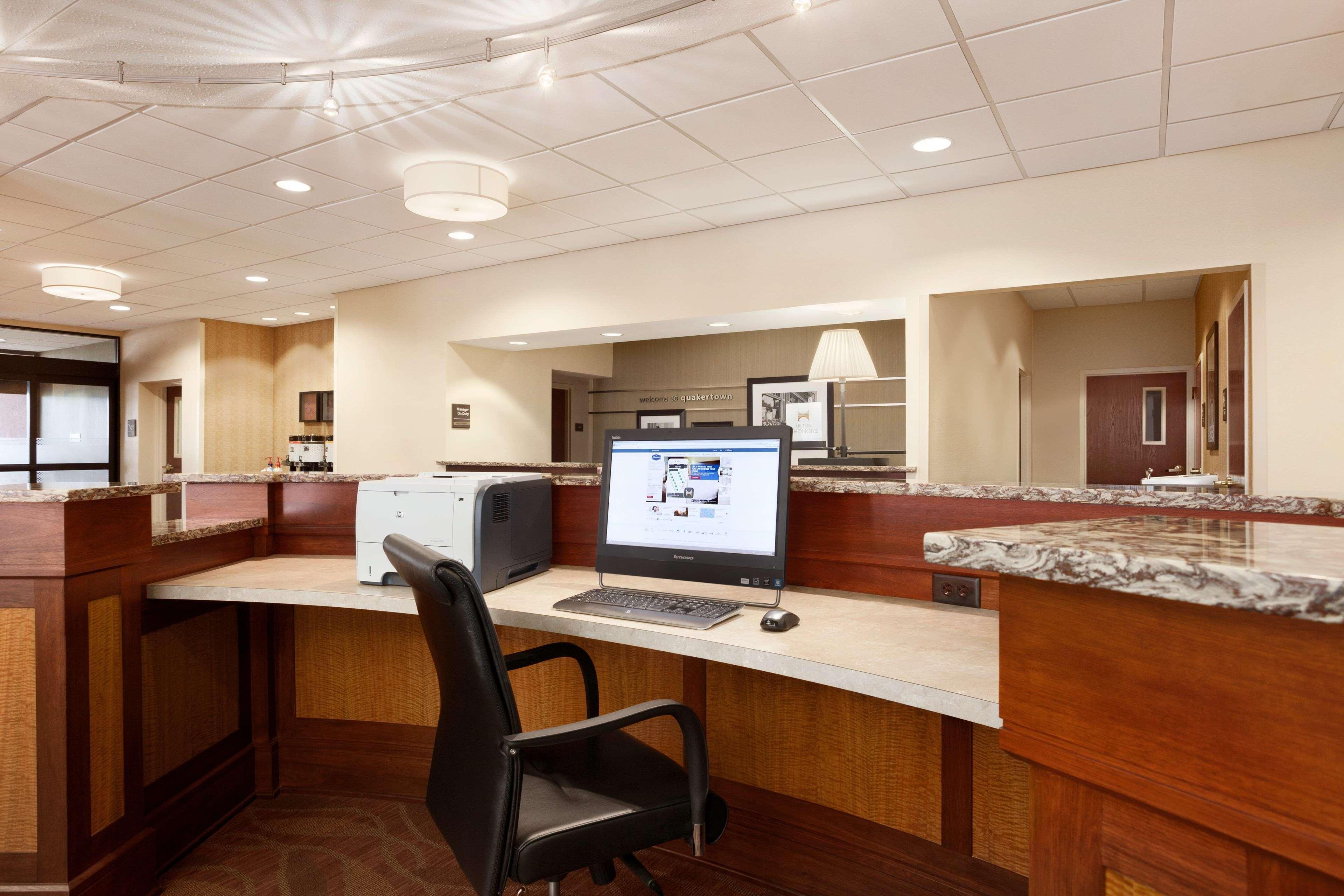 Hampton Inn Quakertown Buitenkant foto